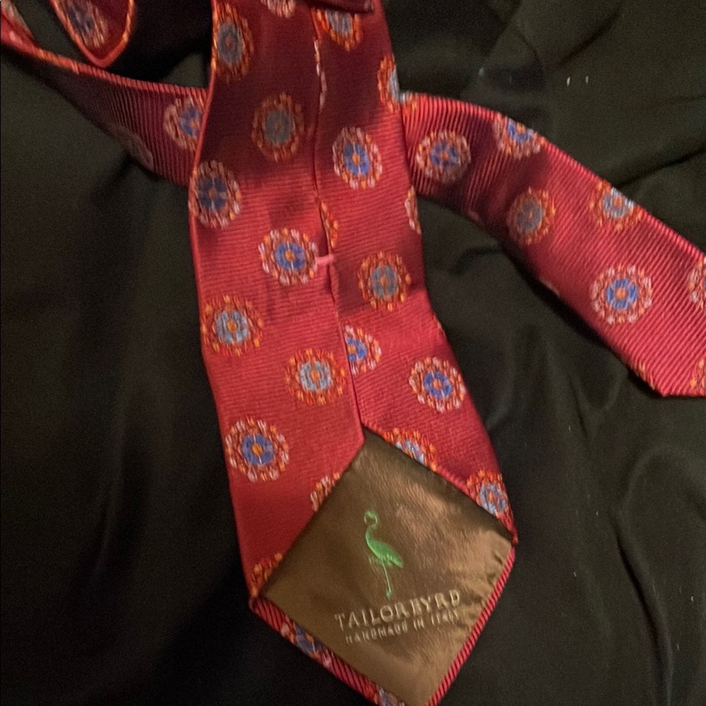 Tailorbyrd Burgundy and Blue Patterned Tie
